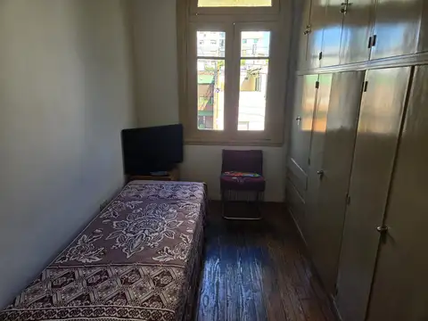 Depto Tipo Casa en Venta 50 años
