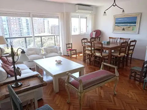 Departamento en Alquiler de 3 ambientes