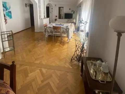 Departamento 4 ambientes con 2 baños