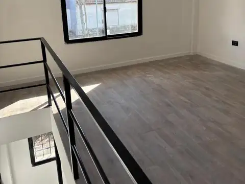 Depto Tipo Casa en Venta de 1 dormitorio
