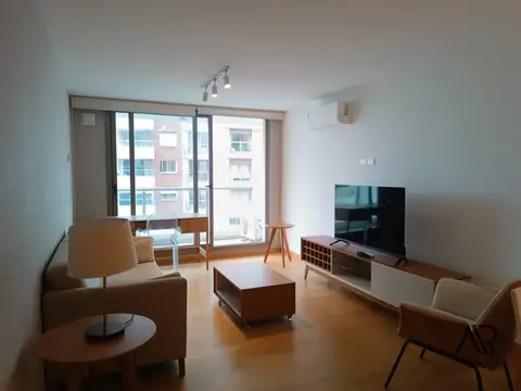 21 de Setiembre 2700