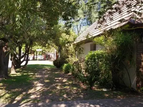 Chalet en venta, 5 dormitorios. Gral Las Heras - L20027