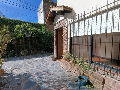 Monseñor Alberti 500