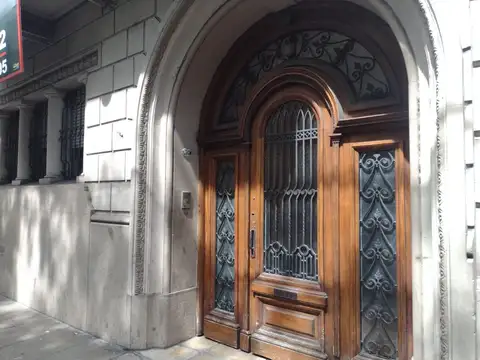 Casa - Venta - Argentina, Capital Federal - SOLIS 1361