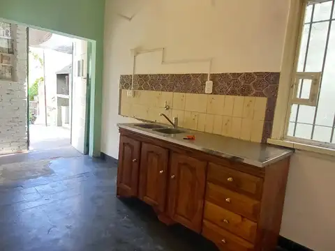 Casa en Alquiler en Villa Ballester, $ 1.000.000