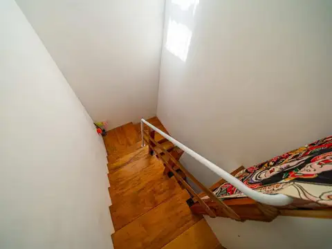 Depto Tipo Casa en Venta 17 años