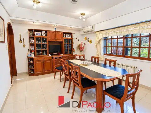 Depto Tipo Casa en Venta en Villa Libertad, USD 175.000