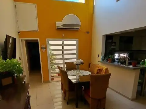 Casa en Venta en Santo Tome, USD 195.000