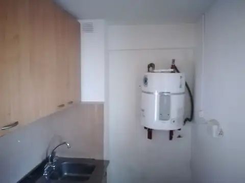Departamento en Alquiler en Monte Castro, $ 500.000