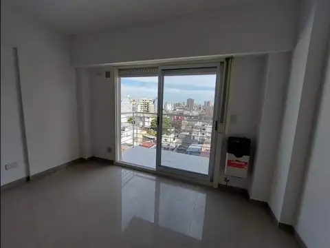Monoambiente en Venta Paternal con Balcón