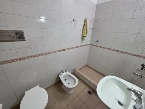 Depto Tipo Casa en Alquiler al Este