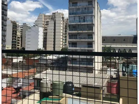 Combate De Los Pozos 735 , Piso 5
