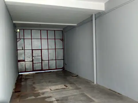 Oportunidad de Inversión | Vivienda + Salon Comercial + Galpón | Guaymallén