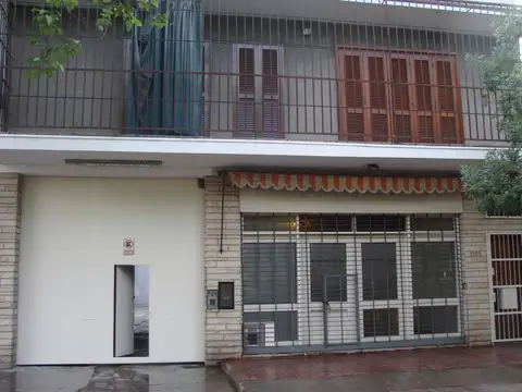 Oportunidad de Inversión | Vivienda + Salon Comercial + Galpón | Guaymallén