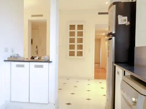 Departamento 10 ambientes con 3 baños