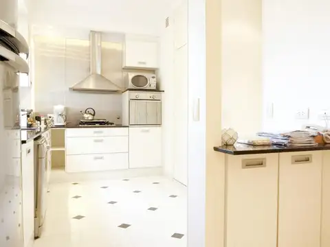 Cordoba al 1700 - 2do Piso