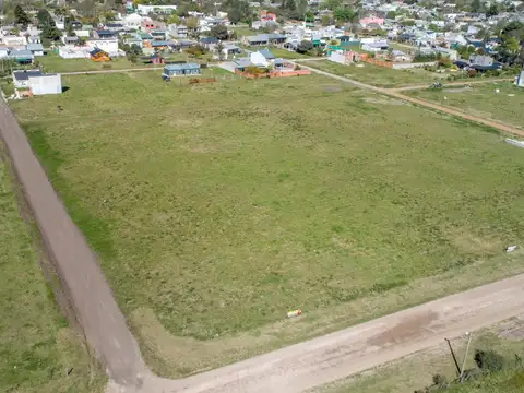 Terreno en Venta 30  mts Fondo