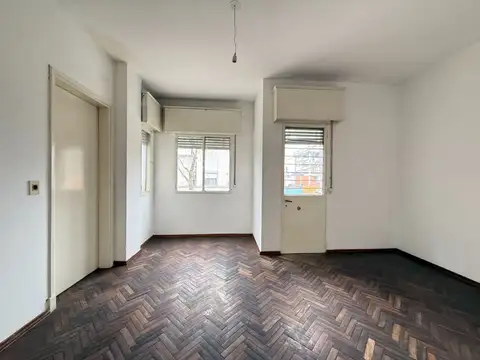 Depto Tipo Casa en Alquiler de 3 dormitorios