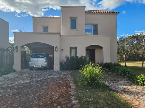 Casa en Venta Barrio Cerrado Bella Vista Chico