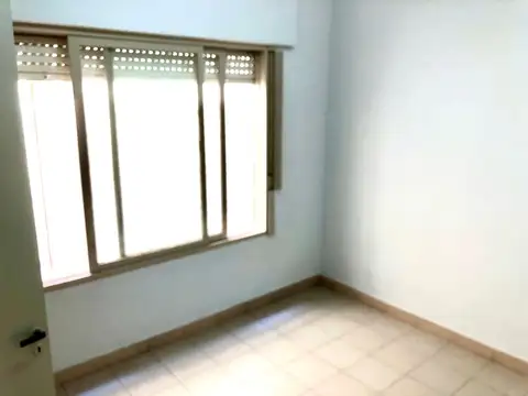 Depto Tipo Casa en Alquiler 60 años