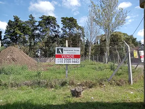 Colectora Au 2 esquina 623 100