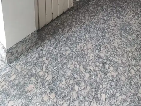 Av Carabobo 500, Piso 2