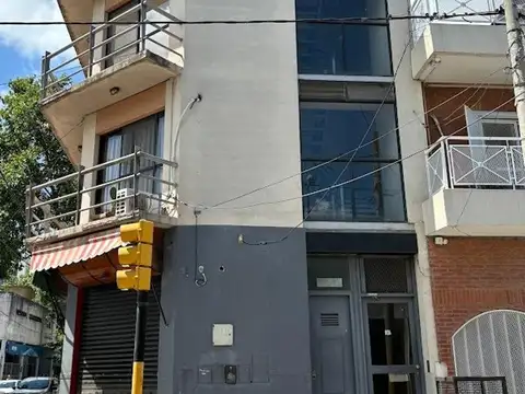 Bolívar 801 , Piso 1