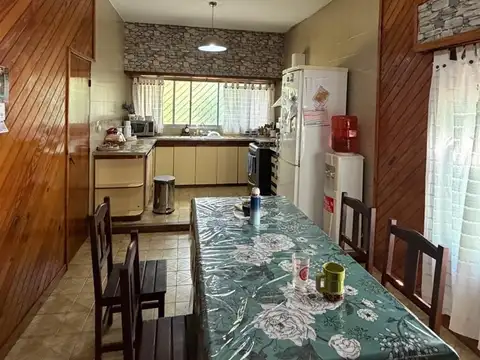 Casa  en Venta en Berazategui, G.B.A. Zona Sur, Argentina