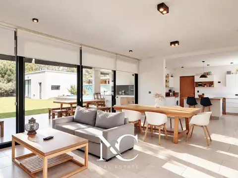 Casa en Venta en Pinamar, USD 375.000
