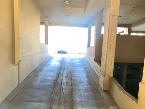 Cochera en Alquiler para coche mediano