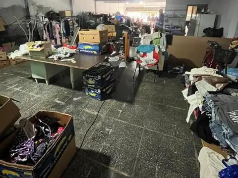 LOCAL EN VENTA AVENIDA MITRE 4127 VILLA DOMINICO