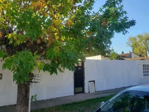 Ram. Venta De Hermosa Casa En Hurlingham