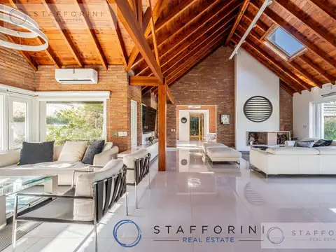 Casa en Venta de 4 dormitorios