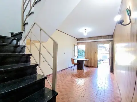 VENTA DEPARTAMENTO DUPLEX 3 AMB EN WILDE COCHERA