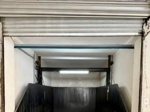 Cochera en Venta Fija