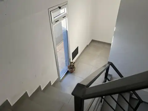 Departamento 5 ambientes con 2 baños