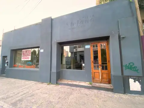 Local en Alquiler Via Púb.