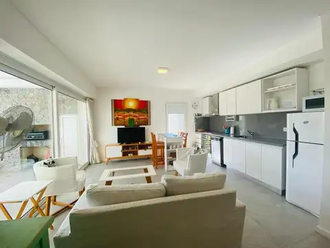 Costa Esmeralda Road