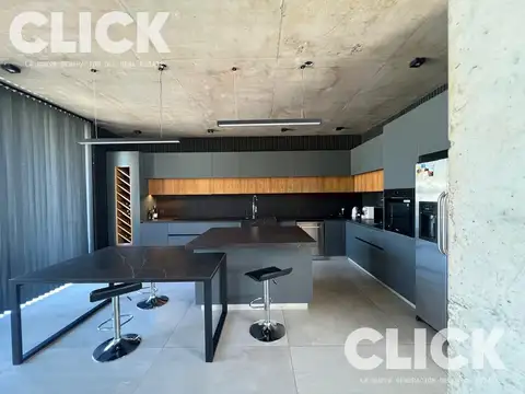 Casa 6 ambientes en alquiler en Terralagos
