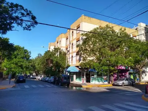 Depto. 2 Amb. Colón 355 Esq. Av. Mitre