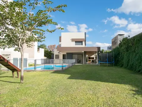 Casa en Venta en San Jose del Rincon, USD 150.000