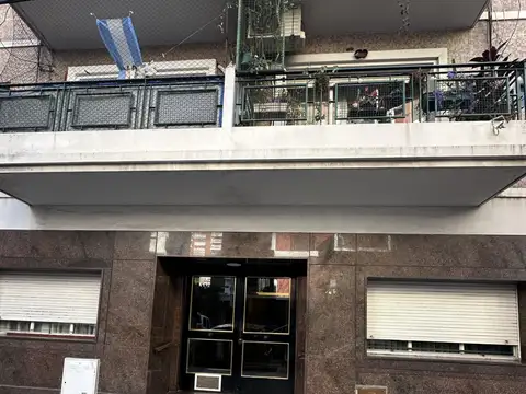 Francisco Acuña De Figueroa 100, Piso 5