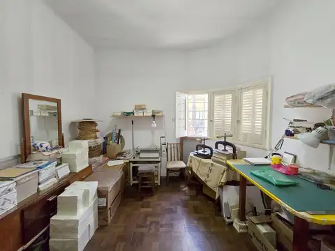 Domingo Olivera 1100