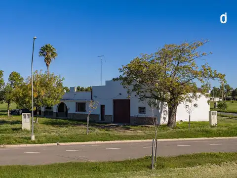 Venta o alquiler de Local Comercial en EcoLagos Este, General Lagos