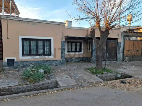 Casa en venta en Perdriel