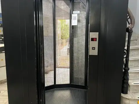 Oficina en Alquiler en Constitucion, USD 1.700