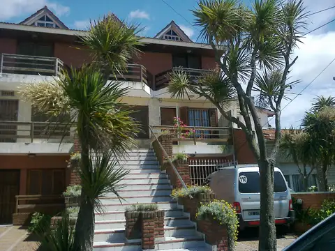 Departamento tipo duplex en alquiler temporal en Punta Mogotes