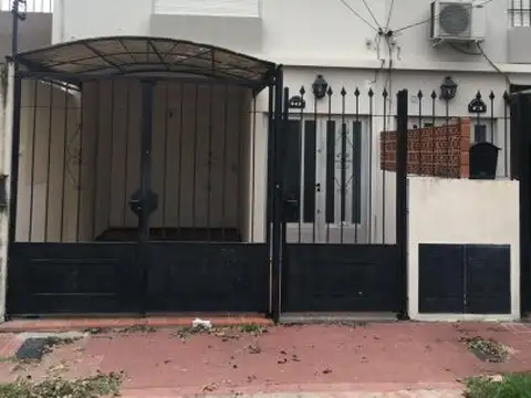 Dúplex en Barrio La Florida