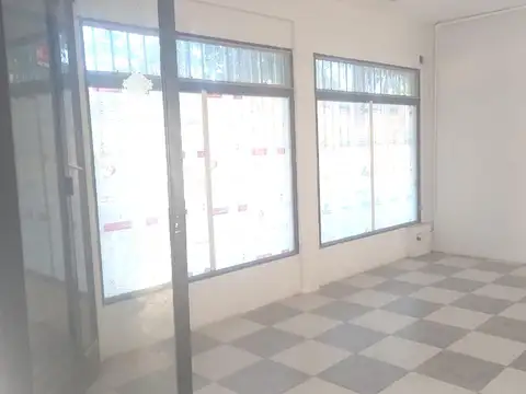 Galpon en Alquiler en Villa Gobernador Udaondo, $ 450.000