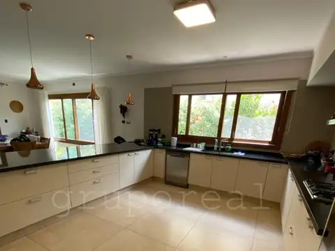 EL REBENQUE - Excelente casa toda en una planta   